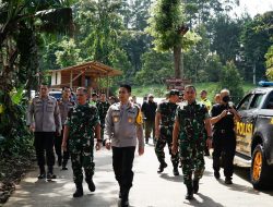 Kapolda Jabar dan Pangdam III/Siliwangi Sambang Kamtibmas Lodaya Siliwangi Jelang Pilkada 2024 di Pangalengan