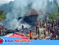 2 Rumah Kontruksi Kayu Habis Terbakar di Aceh Tenggara