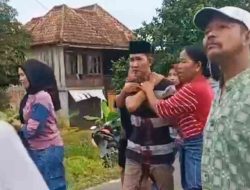 Viral..!! Kades Ulak Segelung Ditusuk Warga, Polsek Indralaya Datangi Rumah Pelaku