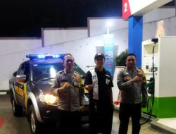 Cegah Street Crime Malam Hari, Unit Samapta Polsek Ibun Gelar Patroli Malam Ke SPBU
