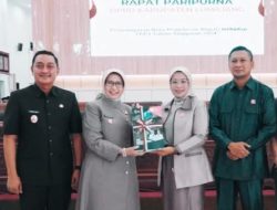 Bupati dan Wakil Bupati Lumajang Gelar Rapat Paripurna Sampaikan Nota Penjelasan LKPJ Tahun Anggaran 2024