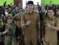 Bupati Bandung Ucapkan Terima Kasih Kepada 15.852 Guru Ngaji Penerima Manfaat Bantuan Cadangan Pangan