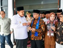 Wakil Gubernur Bengkulu Mian Menyambut Langsung Menteri Desa Mendes Yandri Susanto di Bandara Fatmawati Soekarno Putri,