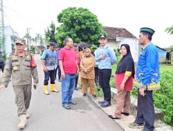 Tinjau Banjir di Kecamatan Natar dan Katibung, Bupati Egi Pastikan Penanganan Berjalan Maksimal