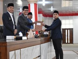 Ketua DPRD Ogan Ilir Buka Rapat Paripurna Ke-XII, Penyampaian Komisi Tentang Catatan Strategis