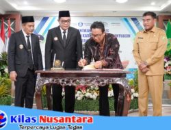 Bupati H M Toha Lantik Sembilan Dewan Pendidikan Kabupaten Muba