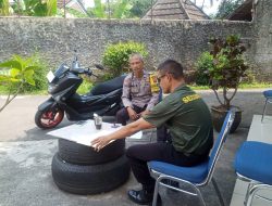 Polsek Cisarua Pererat Kedekatan dengan Warga, Bhabinkamtibmas Sambang dan Sampaikan Pesan Kamtibmas