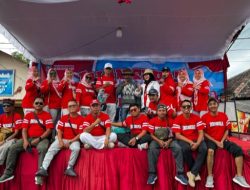Gebyar Jalan Sehat Desa Kebonsari Disambut Dengan Antusias dan Meriah Oleh Masyarakat