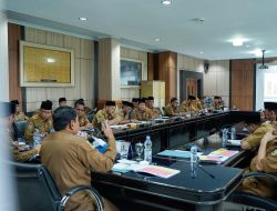 Rapat Tim Evaluasi Pengawasan Realisasi Anggaran Wakil Gubernur Mian Optimistis Target Tercapai Sebelum Akhir Desember,