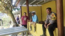 Bhabinkamtibmas Desa Cilember Polsek Cisarua Sambangi Warga, Wujudkan Kamtibmas Aman dan Kondusif