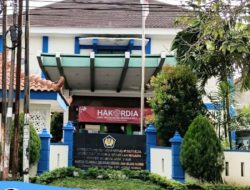 Kantor KPKNL Madiun Diduga Kibarkan Merah Putih Nonstop, Sanksi Pidana UU.No. 24 Tahun 2009