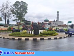 Tiga Rudal Rapier Gagah Terpasang di Bundaran Jati