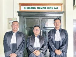 Hanya Jalankan Perintah Atasan Mantan Bendahara DPRD Kepahiang Sampaikan Pledoi di Sidang Tipikor,