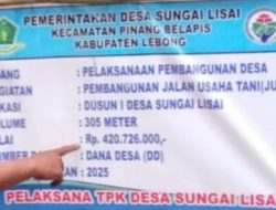 Pembangunan Jalan Usaha Tani JUT Rabat Beton di Desa Sungai Lisai Jadi Sorotan Publik Dana Rp 420 Juta Tahun 2025 Terpampang Papan Informasi Proyek Diduga Terjadi Pengelembungan Anggaran,
