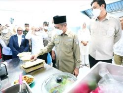 Ketua DPRD Ogan Ilir Dampingi Wabup H. Ardani Saat Peresmian Dapur MBG SPPG Tanjung Baru Petai