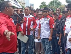 Kantor Gubernur Jatim Bergetar, Suara Wapres LIRA Syamsuddin Menggelegar dan Lantang 