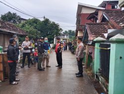Kapolsek Banjaran Bersama Gabungan Piket Fungsi Amankan TKP Dugaan Penganiayaan di Desa Kiangroke