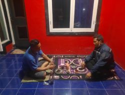 Laksanakan Giat Sambang : Anggota Binmas Desa Padamukti Polsek Solokanjeruk Sampaikan Himbauan
