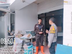 Titipkan Pesan Kamtibmas Saat Bulan Suci Ramadhan : Bhabinkamtibmas Polsek Cicalengka Sambangi Warga Binaan