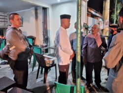 Kapolsek Baleendah Takziyah ke Rumah Duka Alm. Kompol (Purn) Supriyono di Cilengkrang