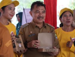 Aksi Wawali Harris Bobihoe Borong Takjil UMKM Dorong Pertumbuhan Ekonomi Kerakyatan