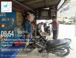 Personil Unit Samapta Polsek Cileunyi Sambangi Ojek Pangkalan, Ajak Jadi Mitra Jaga Keamanan Lingkungan dan Tertib Berlalu-lintas