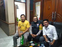 Anggota Bhabinkamtibmas Polsek Cicalengka Polresta Bandung Sambangi Warga Dengan Humanis