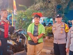 Sambangi Alun Alun Cicalengka : Anggota Binmas Polsek Cicalengka Setiap Malam Serta Berikan Himbauan Kamtibmas