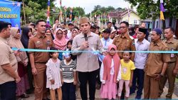 13 Tahun Menanti, Dua Ruas Jalan di Penengahan Diresmikan Bupati Egi