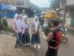 Cegah C3 Kriminalitas : Anggota Unit Samapta Polsek Pacet Gelar Patroli Siang Hari