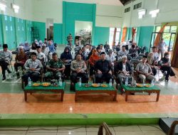 Kapolsek Nagreg Hadiri Halal Bihalal PGRI Cabang Nagreg, Pererat Silaturahmi Pasca Idul Fitri