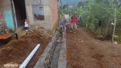 Mencurigakan! Proyek Rabat Beton Drainase Desa Bogor Baru Tembus Rp110 Juta,Diduga Mark-up Jauh Diatas Standar,