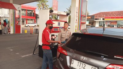 Polsek Baleendah Lakukan Patroli SPBU Pasca Kenaikan BBM Non Subsidi