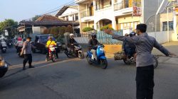Polresta Bandung melalui Polsek Ibun Turunkan Unit Samapta untuk Gatur Pagi di Titik Rawan Kemacetan