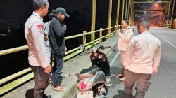 Jaga Keamanan : Anggota Reskrim Polsek Ibun Polresta Bandung Melaksanakan Kegiatan Kring Serse