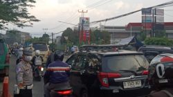 Kesigapan Unit Lantas Polsek Dayeuhkolot, Arus Lalin Sore di Jalan Moh Toha Terpantau Lancar