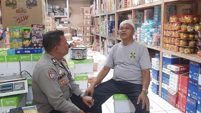 Bhabinkamtibmas Desa Pamekaran Aktif Sambangi Warga untuk Perkuat Komunikasi dan Jaga Stabilitas Kamtibmas