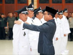 Bupati KDS Lantik 9 Kepala Desa Terpilih di Pilkades Antar Waktu Kabupaten Bandung