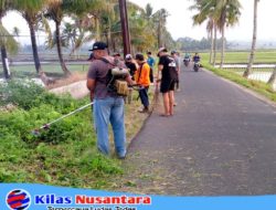 Pemdes Cibenda Turun Tangan Bersihkan Jalan Kabupaten, Tebar Semangat Jumat Bersih