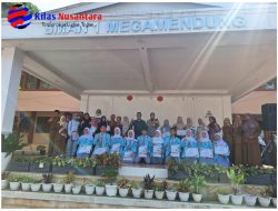 Kapolsek Megamendung Bekali Wawasan Dan Nasehat Untuk Masa Depan Jauh Dari Tindakan Kriminal Serta Hormati Kedua Orangtua, Kepada Siswa SMAN 1 Megamendung Pada Saat Pengumuman Kelulusan