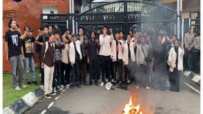 Aksi di DPRD Banten, DEMA UIN SMH Banten Soroti Penegakan HAM dan Reformasi Peradilan Militer