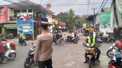 Jajaran Polsek Solokanjeruk Polresta Bandung di Turunkan Untuk Melaksanakan Gatur Lalin