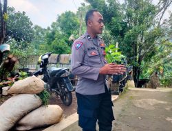 Bhabinkamtibmas Desa Girimekar rutin sambang desa binaan, Serap Aspirasi dan informasi terkait perkembangan Situasi Lingkungan