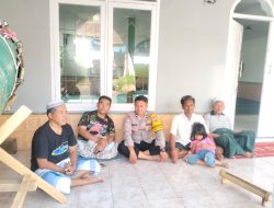 Melalui Giat Sambang, Bhabinkamtibmas Polsek Paseh Sampaikan Pesan Kamtibmas Kepada Warga