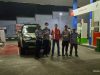 Patroli Malam, Personel Polsek Ibun Sambangi Area SPBU untuk Antisipasi Gangguan Kamtibmas