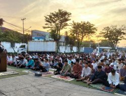 Personel Intelkam Polsek Dayeuhkolot Monitoring Pelaksanaan Shalat Idul Adha 1447 H di Sejumlah Titik