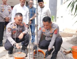 Kapolresta Bandung Letakkan Batu Pertama Pembangunan Mushola dan Aula Polsek Bojongsoang