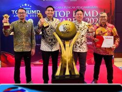 Bangun BUMD Secara Profesional, Bupati Lucky Hakim Raih TOP Pembina BUMD 2026