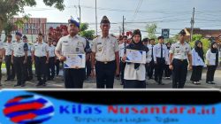 Apel Pagi Lapas Kuningan Dirangkaikan dengan Pemberian Penghargaan Pegawai Terbaik