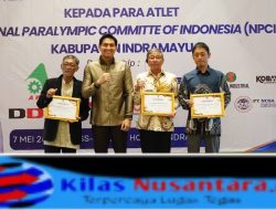 Bantu Atlet Disabilitas, Bupati Lucky Hakim Berikan Kursi Roda Dari Program CSR Perusahaan Jepang